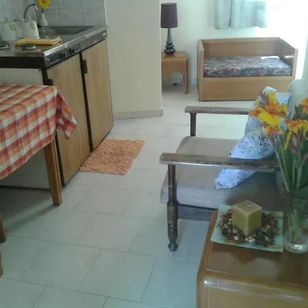 아파트호텔 Pantheon 3*