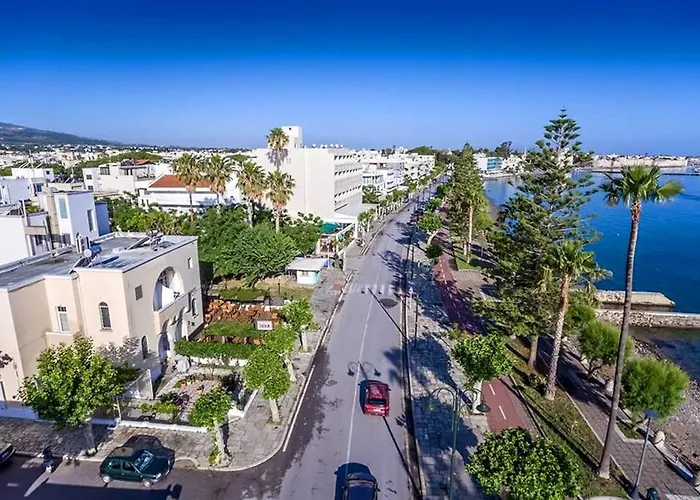 Aparthotel Pantheon 3*